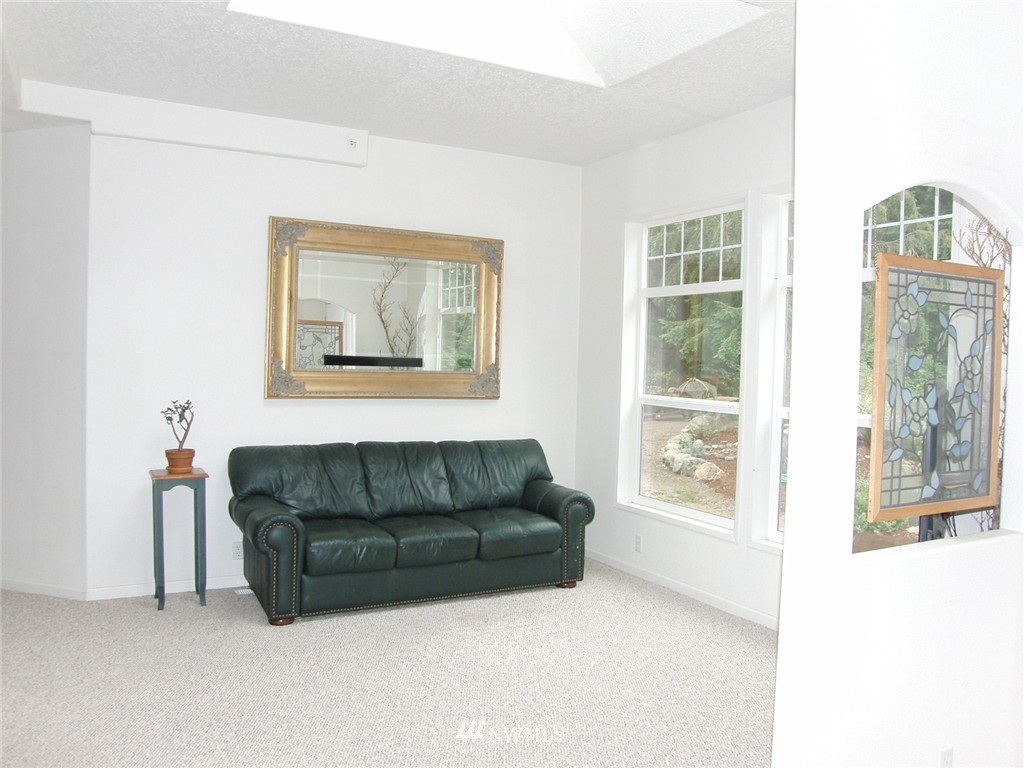 44665 Southeast Edgewick Road North Bend, WA 98045 - Photo 5 of 25 Gallery Image 5