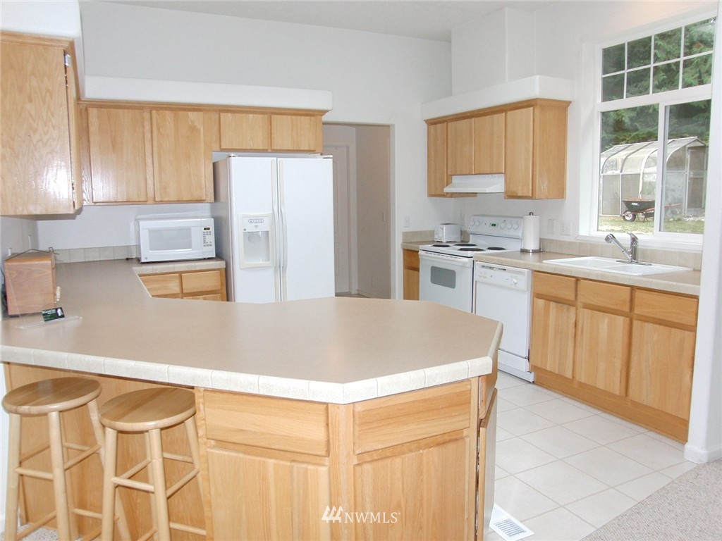 44665 Southeast Edgewick Road North Bend, WA 98045 - Photo 8 of 25 Gallery Image 8