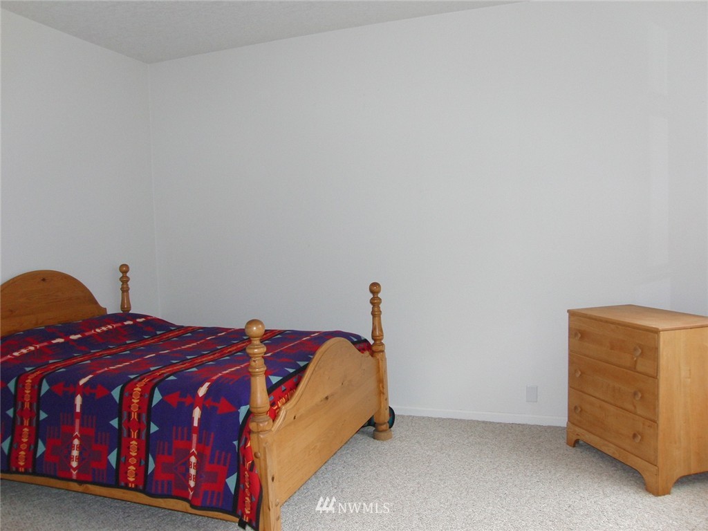 44665 Southeast Edgewick Road North Bend, WA 98045 - Photo 10 of 25 Gallery Image 10