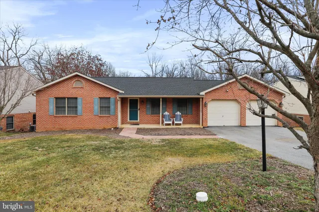 $385,000 | 165 Stanford Road, Hagerstown, MD 21742