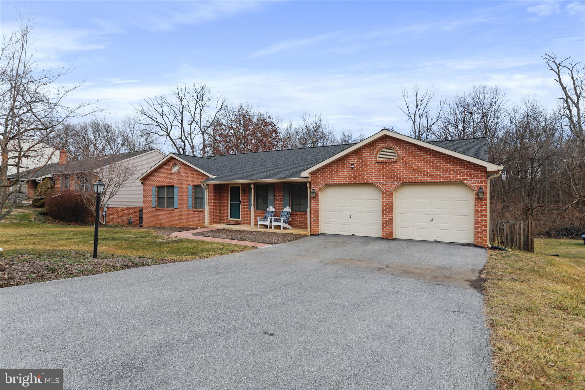 165 Stanford Road Hagerstown, MD 21742 - Photo 2 of 37