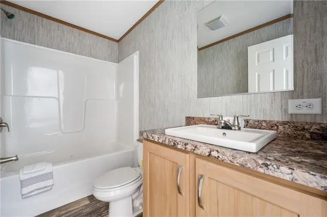 $68,000 | 69 South Summit Road, Unit 102, Greenville, PA 16125