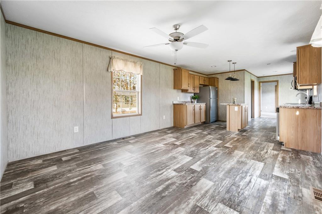 69 South Summit Road, Unit 102 Greenville, PA 16125 - Photo 7 of 25