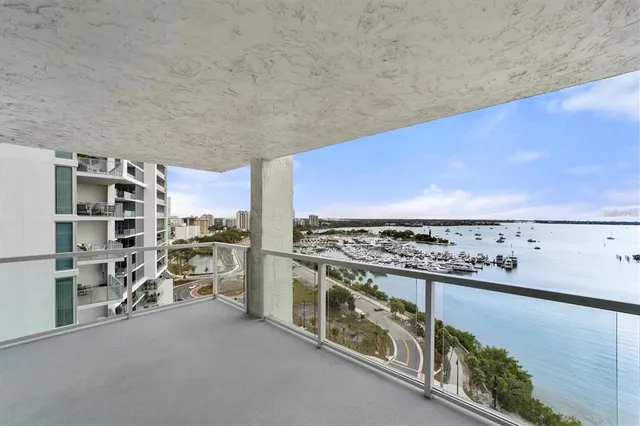 $5,000 | 1111 North Gulfstream Avenue, Unit 16C, Sarasota, FL 34236