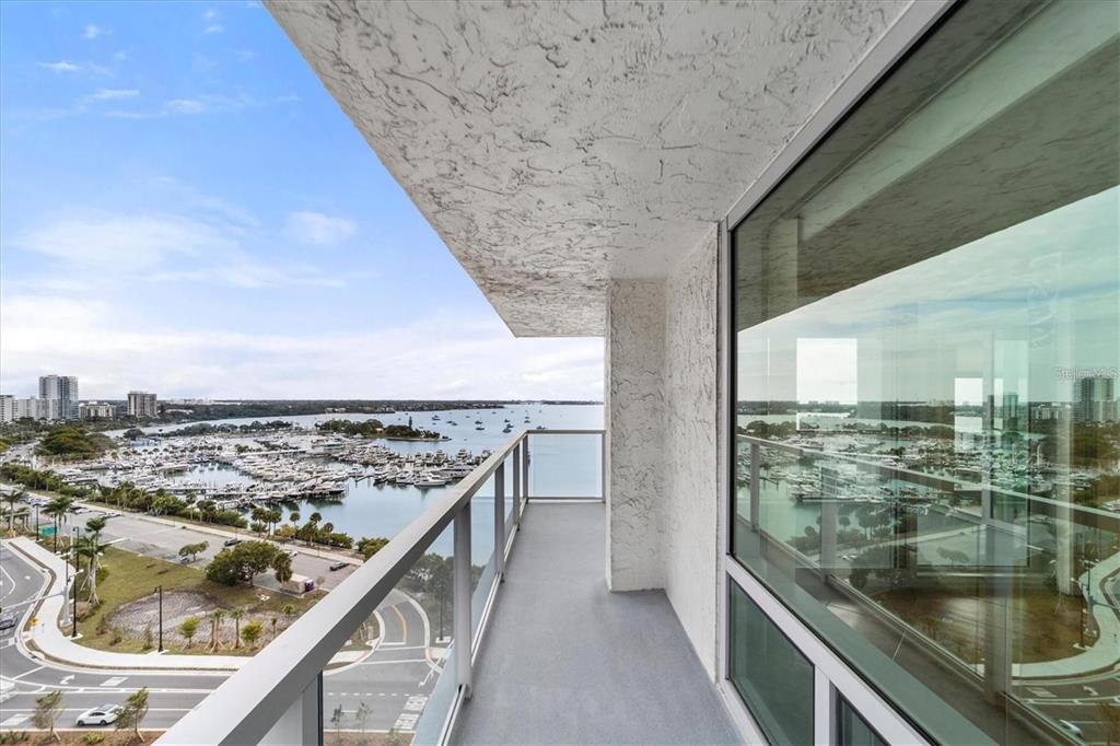 1111 North Gulfstream Avenue, Unit 16C Sarasota, FL 34236 - Photo 15 of 44