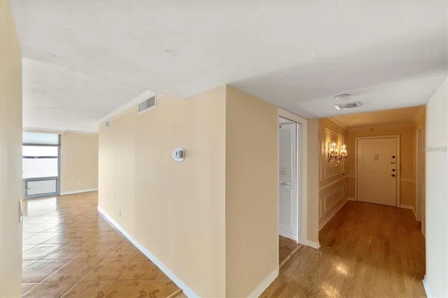 $5,000 | 1111 North Gulfstream Avenue, Unit 16C, Sarasota, FL 34236