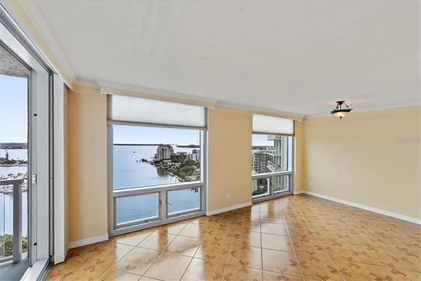 $5,000 | 1111 North Gulfstream Avenue, Unit 16C, Sarasota, FL 34236