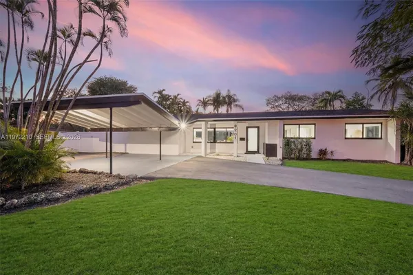 $1,550,000 | 8201 Southwest 151st Street, Palmetto Bay, FL 33158