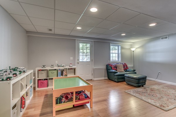 13 Cochrane Road Wilmington, MA 01887 - Photo 23 of 30 Gallery Image 23