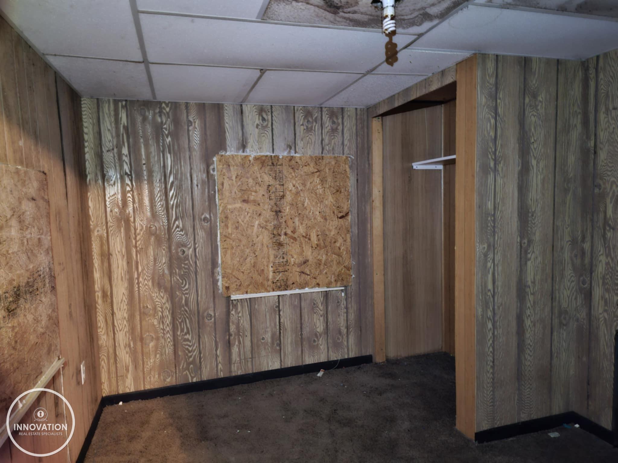 5541-5543 Balfour Road Detroit, MI 48224 - Photo 21 of 49 50161997-6a8ee46a-73a9-4020-9f0a-d5045b8c8833.JPG