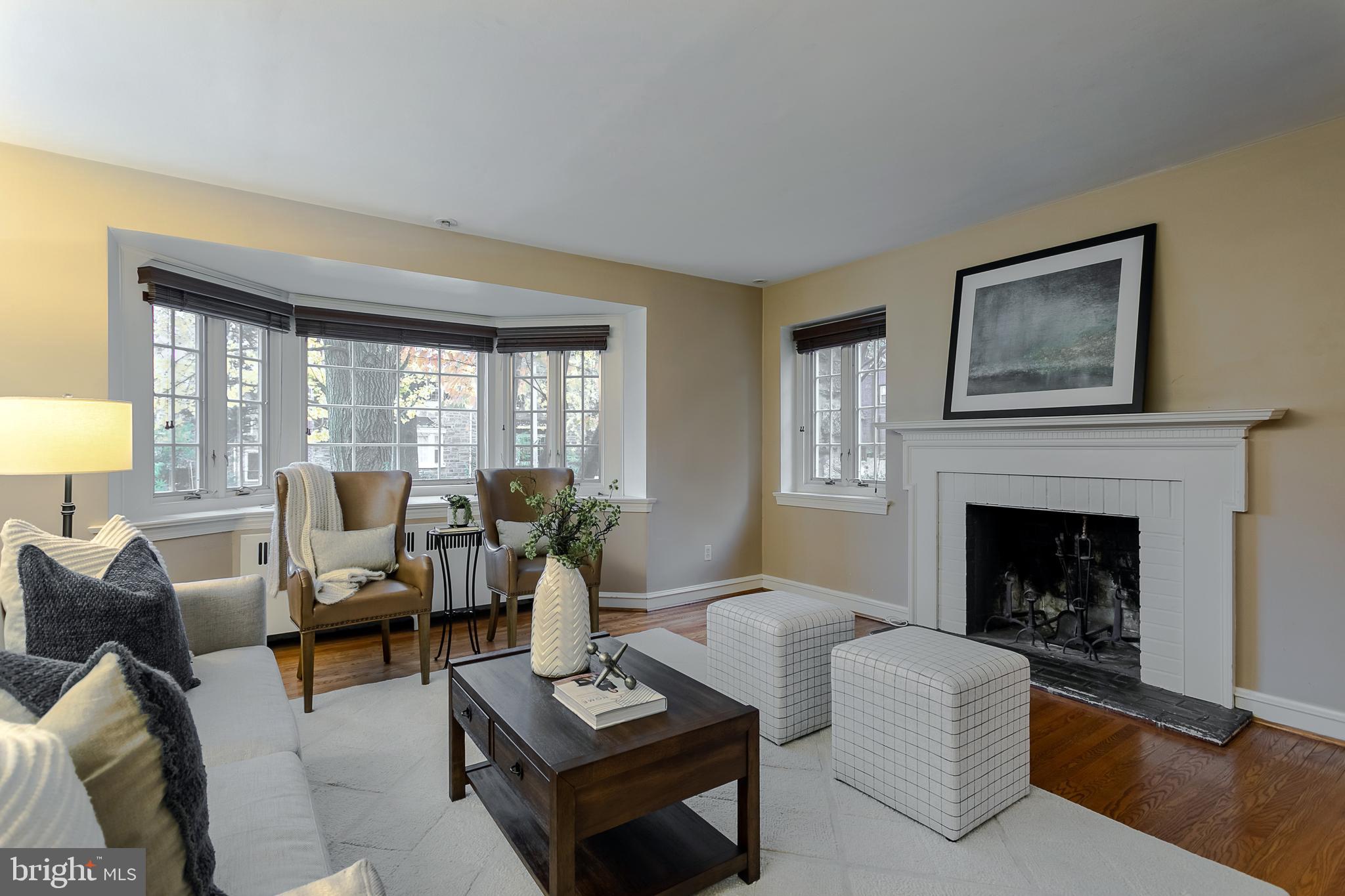 207 Edgehill Road Merion Station, PA 19066 - Photo 7 of 38 Living Room