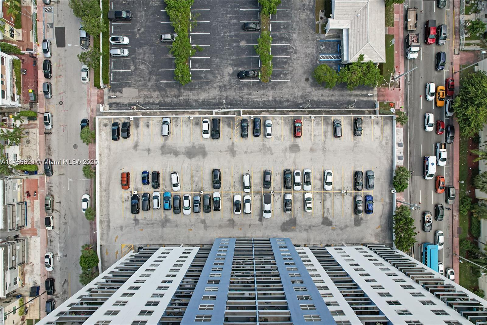 401 69th Street, Unit PH101 Miami Beach, FL 33141 - Photo 5 of 25