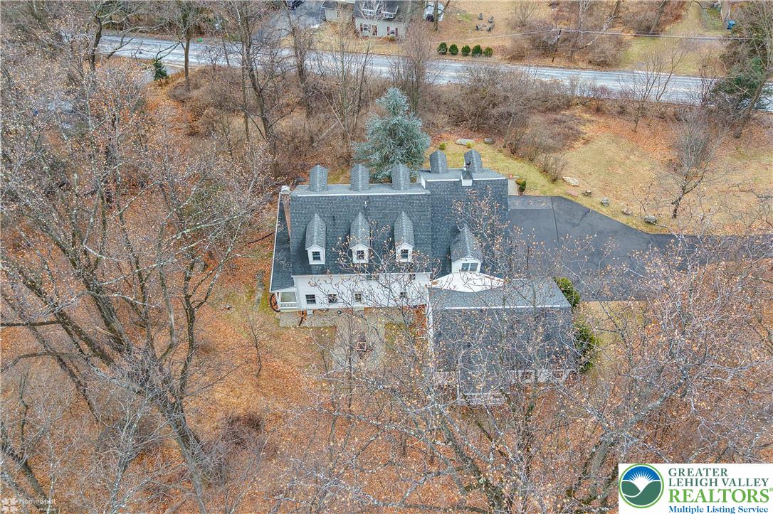 3475 Honeysuckle Road Bethlehem, PA 18015 - Photo 2 of 87 Gallery Image 2