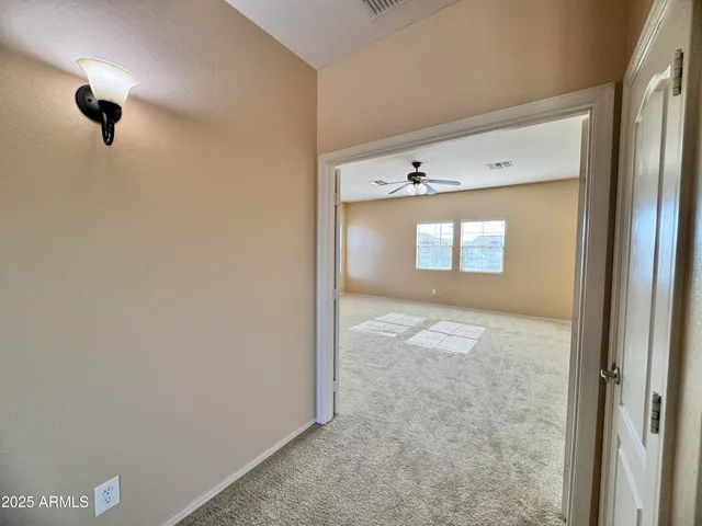 $2,800 | 2974 East Powell Way, Gilbert, AZ 85298