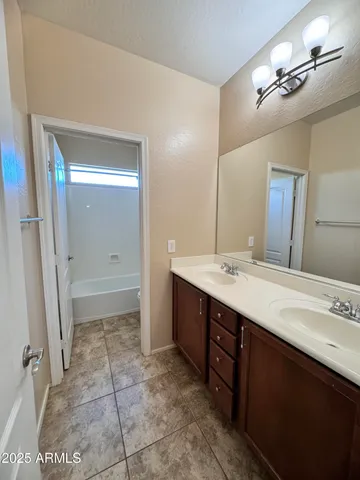 $2,800 | 2974 East Powell Way, Gilbert, AZ 85298