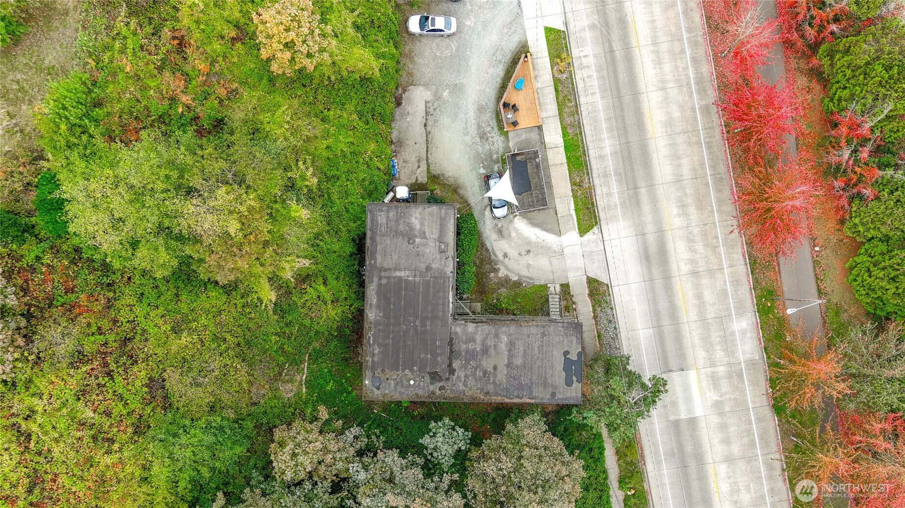 2255 Harbor Avenue Southwest Seattle, WA 98126 - Photo 5 of 12