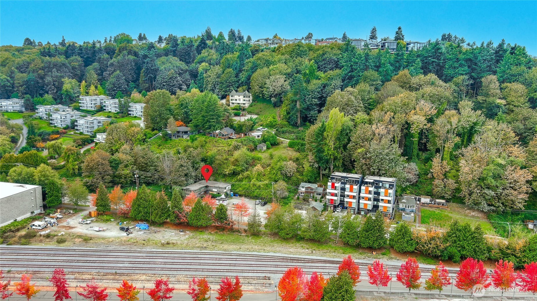 2255 Harbor Avenue Southwest Seattle, WA 98126 - Photo 9 of 12