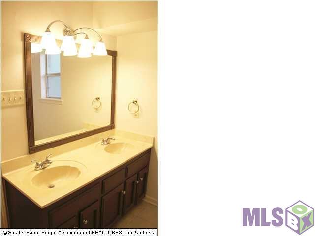 1257 Briarridge Drive Baton Rouge, LA 70810 - Photo 10 of 12