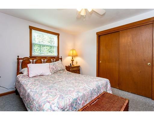 7 Plumtree Circle Springfield, MA 01118 - Photo 9 of 22