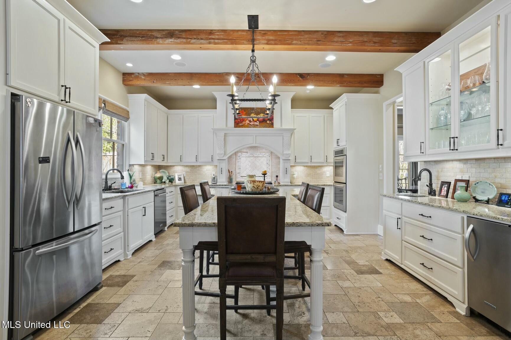 5 Pecan Tree Place Jackson, MS 39211 - Photo 16 of 62 tempImageikZfHw