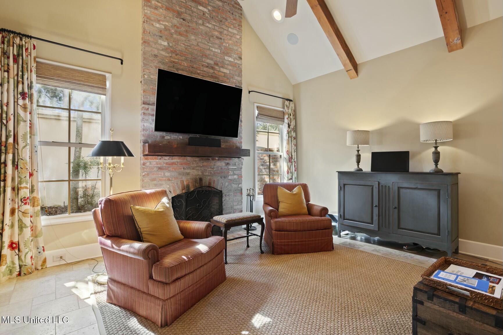 5 Pecan Tree Place Jackson, MS 39211 - Photo 21 of 62 tempImageHfnevl