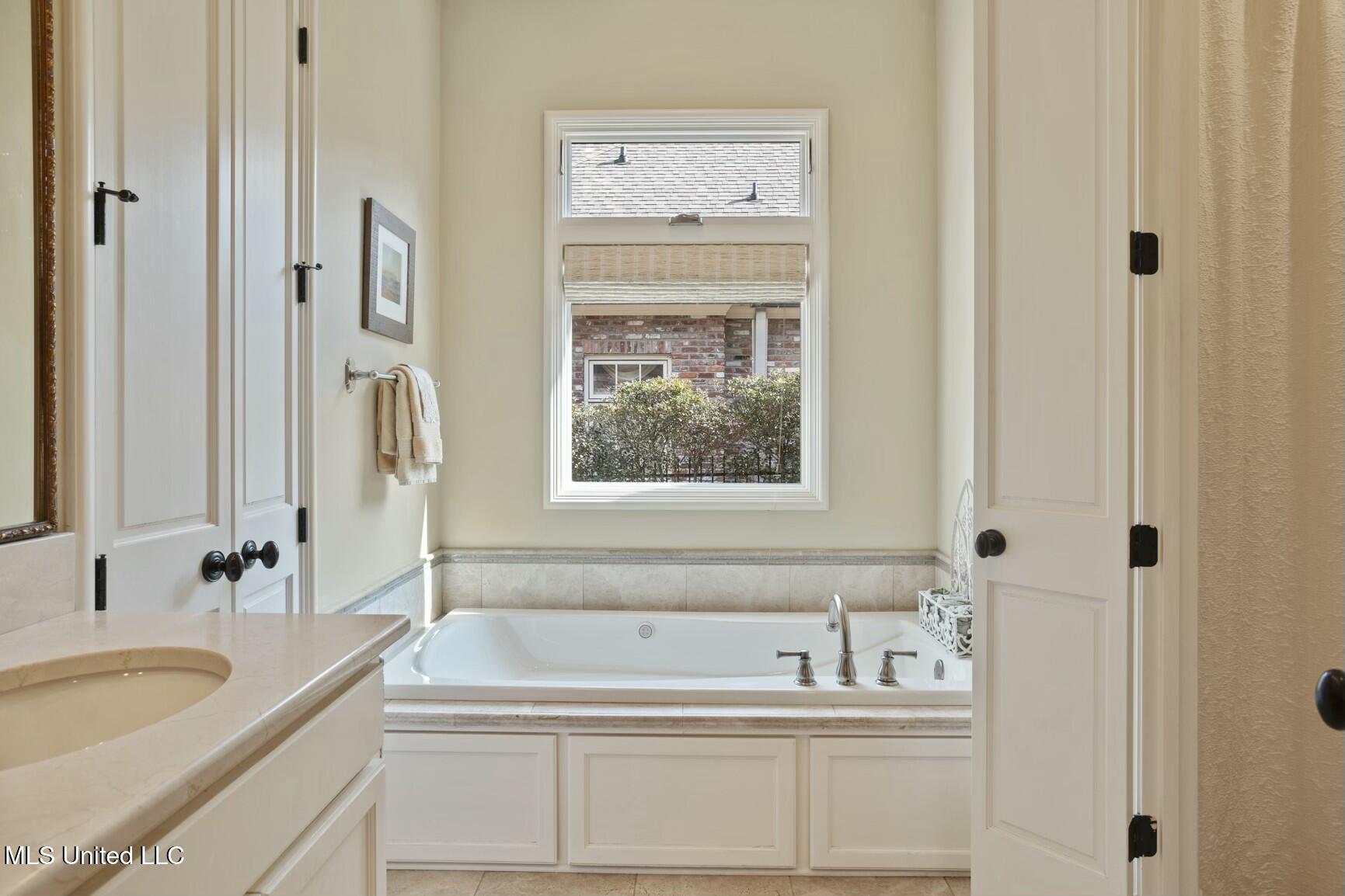 5 Pecan Tree Place Jackson, MS 39211 - Photo 24 of 62 tempImagejsFUcn