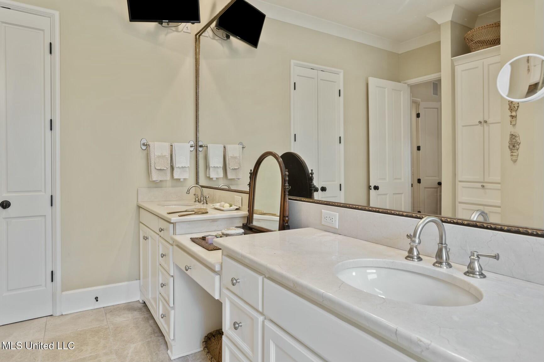 5 Pecan Tree Place Jackson, MS 39211 - Photo 25 of 62 tempImage0V2s95