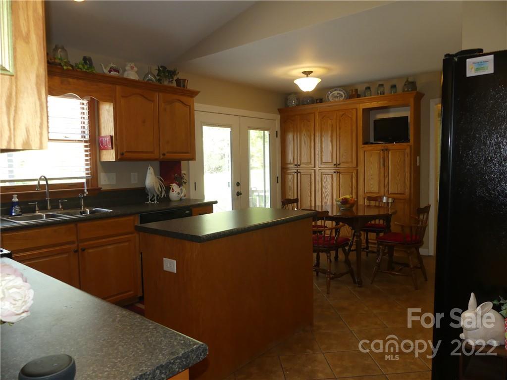 1916 Rucker Road Shelby, NC 28152 - Photo 12 of 38 Gallery Image 12