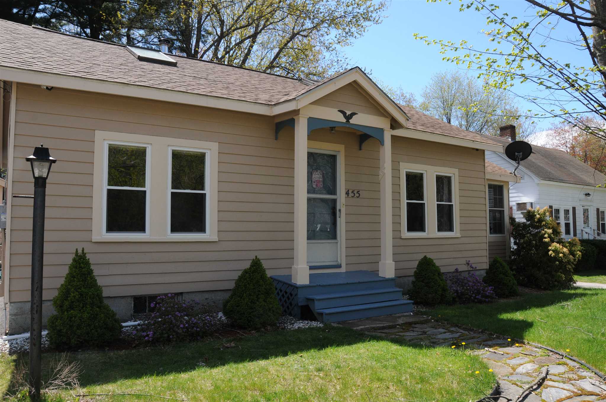 455 Portland Street Rochester, NH 03867 - Photo 1 of 24
