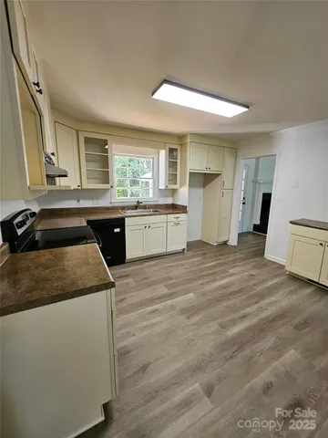 $389,500 | 1109 Reid Harkey Road, Matthews, NC 28105