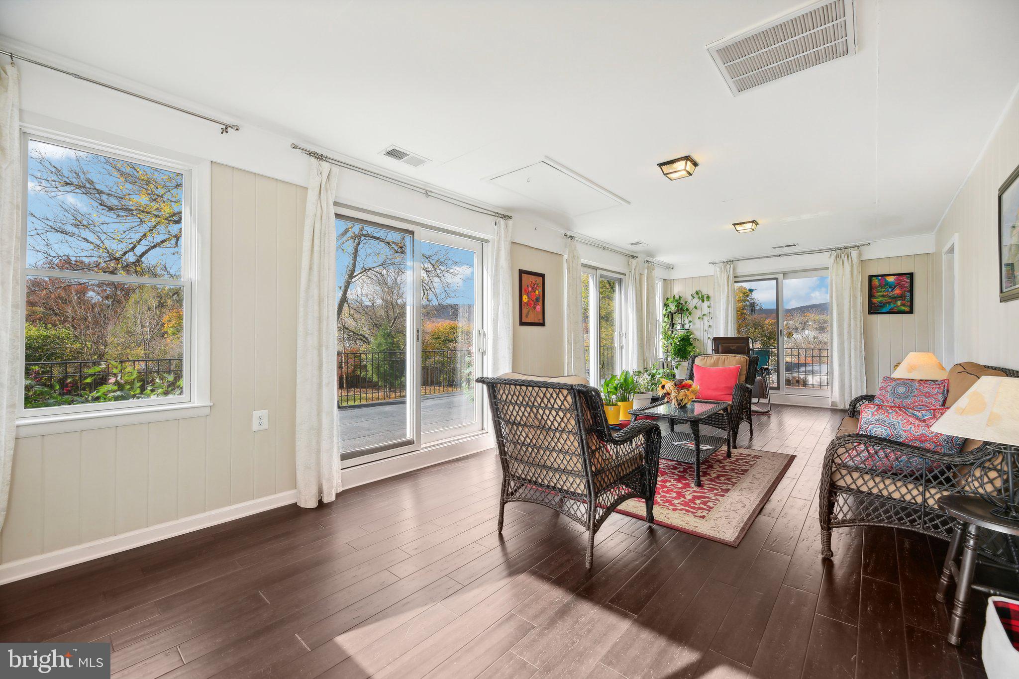 6442 Sunset Drive Frederick, MD 21702 - Photo 10 of 61