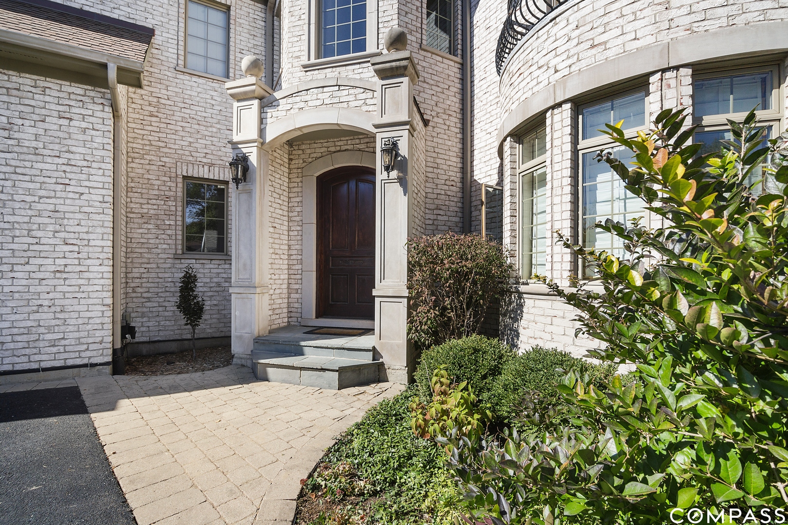 2970 Koepke Road Northbrook, IL 60062 - Photo 2 of 30