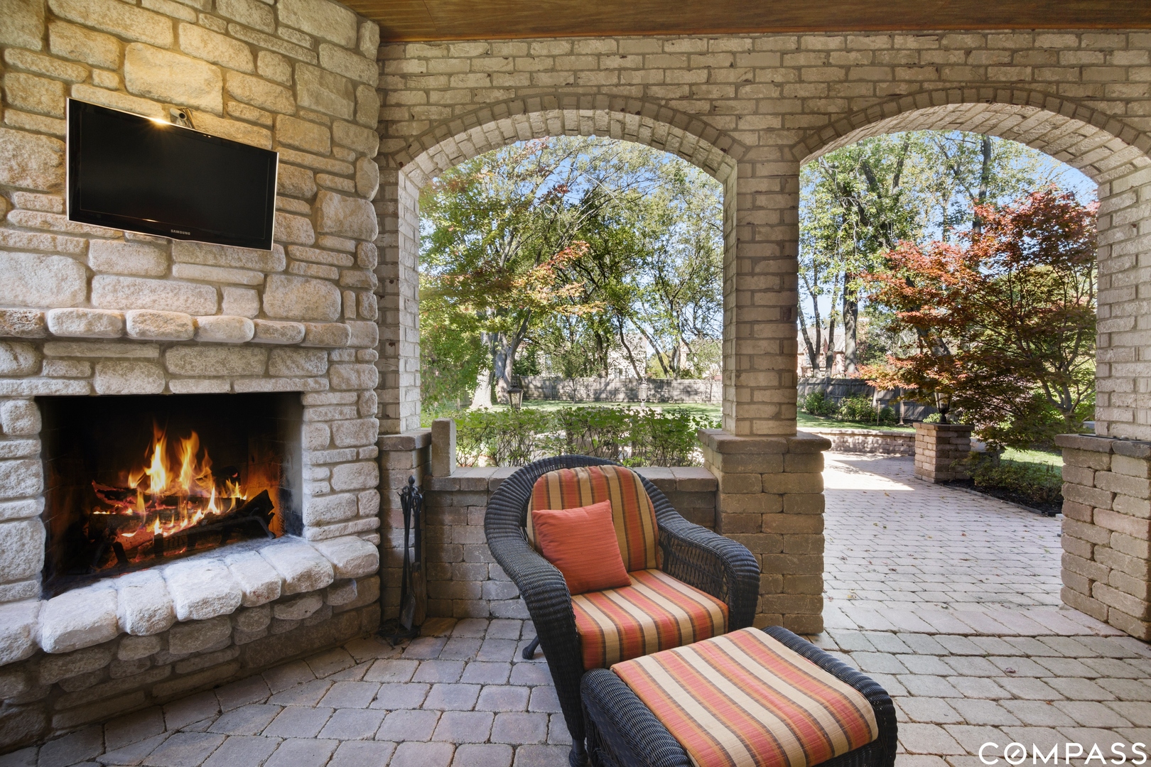 2970 Koepke Road Northbrook, IL 60062 - Photo 4 of 30