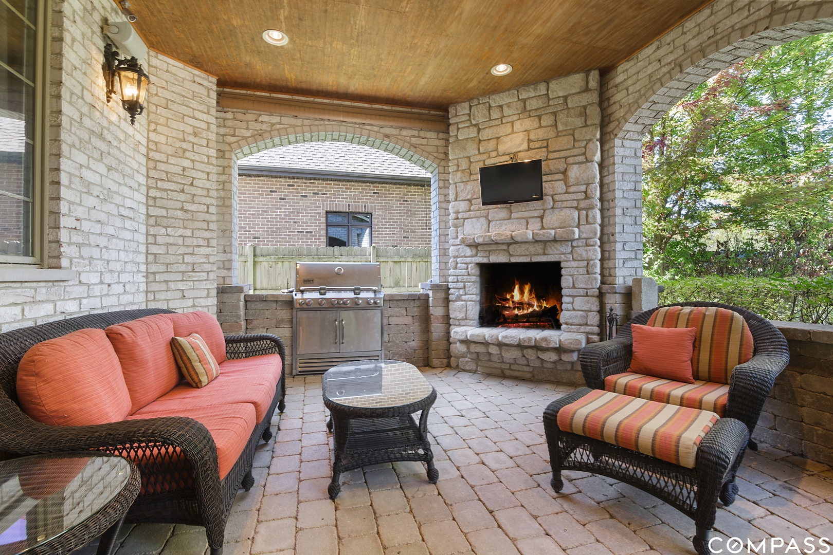 2970 Koepke Road Northbrook, IL 60062 - Photo 5 of 30