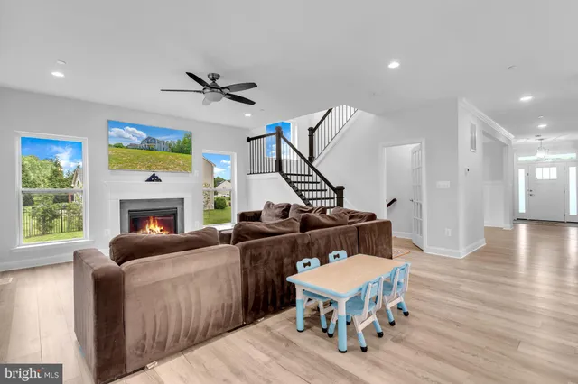 $735,000 | 15623 Aquila Court, Waldorf, MD 20601