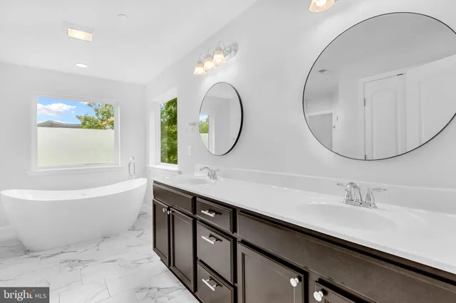 $735,000 | 15623 Aquila Court, Waldorf, MD 20601