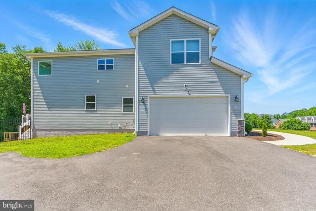 $735,000 | 15623 Aquila Court, Waldorf, MD 20601