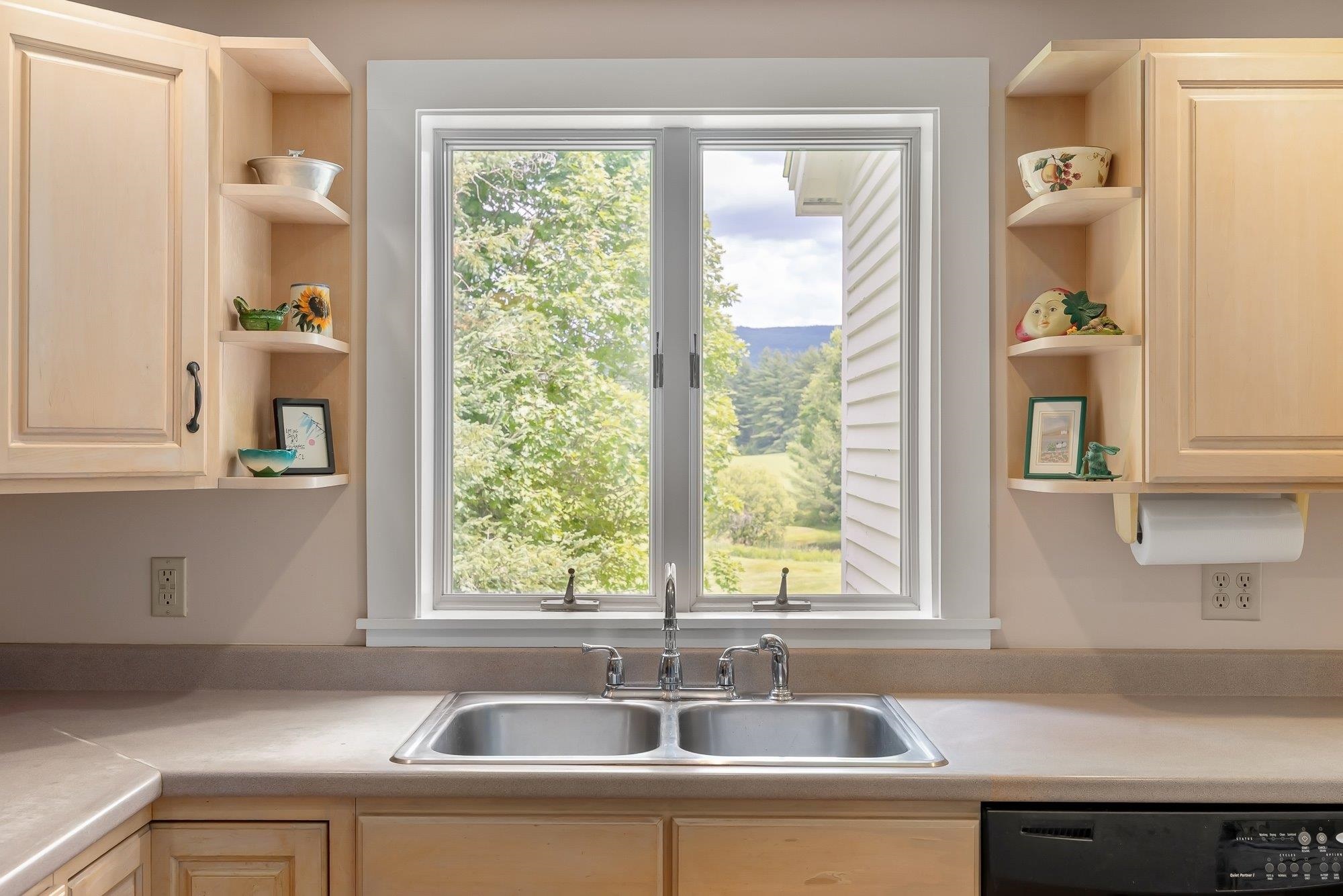 1069 East Warren Road Waitsfield, VT 05673 - Photo 9 of 47