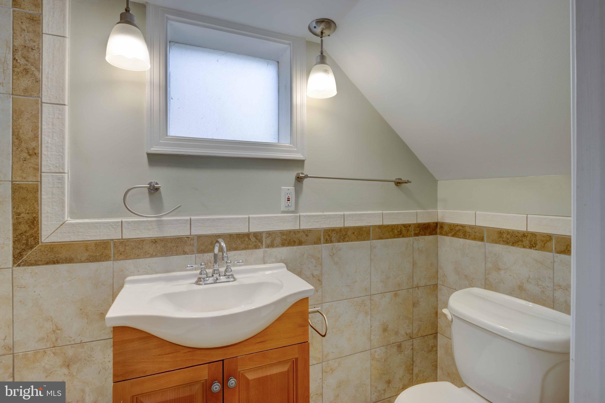 5812 Sargent Road Hyattsville, MD 20782 - Photo 23 of 46 Gallery Image 23