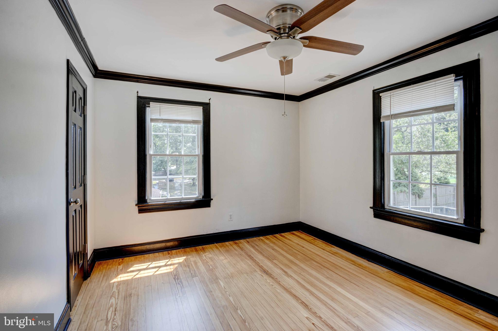 5812 Sargent Road Hyattsville, MD 20782 - Photo 28 of 46 Gallery Image 28
