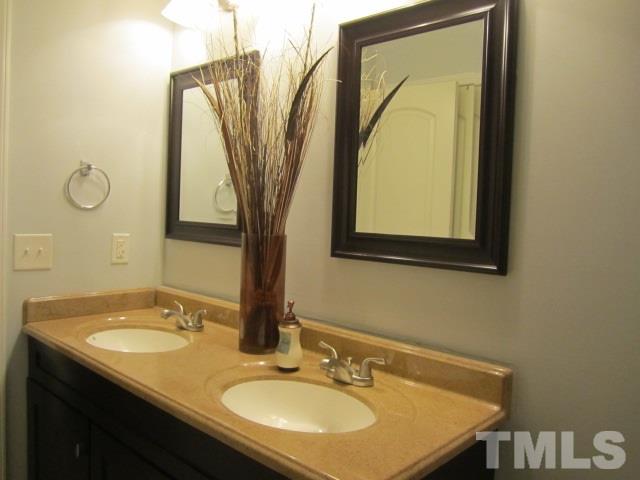 1423 Butler Cabin Drive Raleigh, NC 27610 - Photo 15 of 21 Gallery Image 15