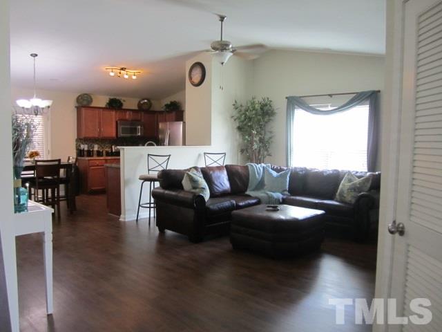 1423 Butler Cabin Drive Raleigh, NC 27610 - Photo 5 of 21 Gallery Image 5