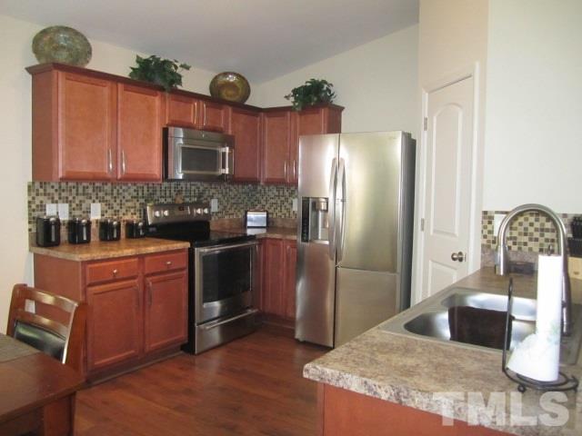 1423 Butler Cabin Drive Raleigh, NC 27610 - Photo 7 of 21 Gallery Image 7