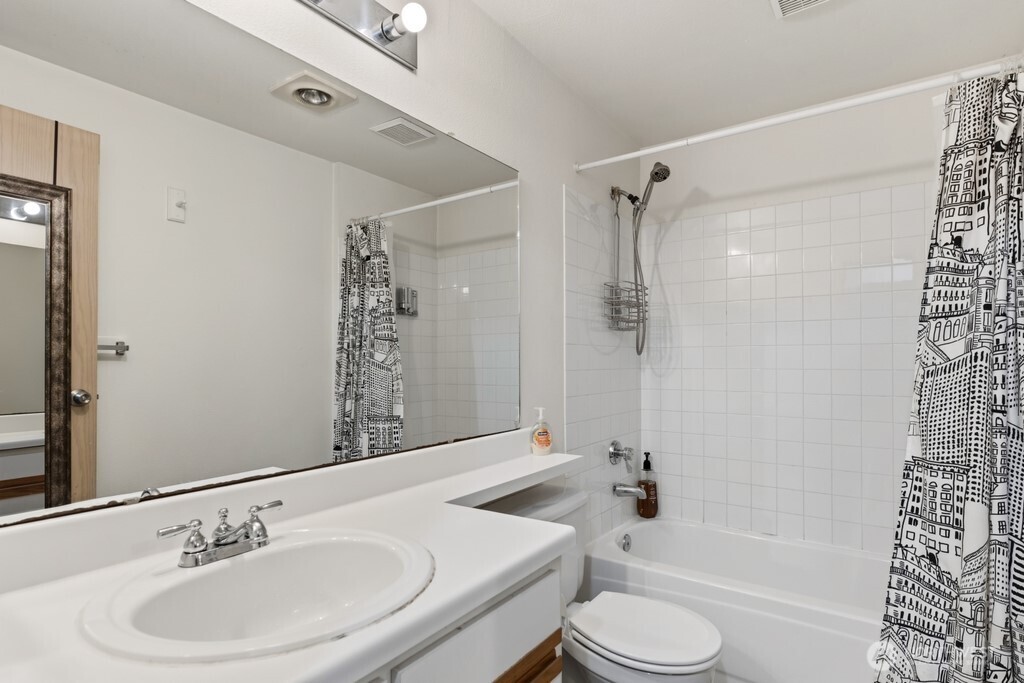 7453 Newcastle Golf Club Road, Unit M203 Newcastle, WA 98059 - Photo 17 of 23