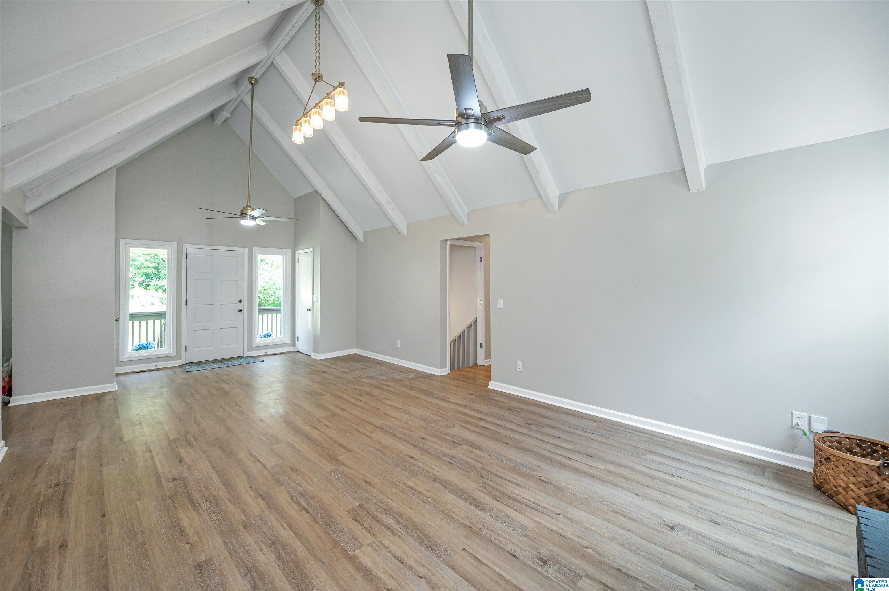 3239 Fieldale Drive Bessemer, AL 35023 - Photo 5 of 33