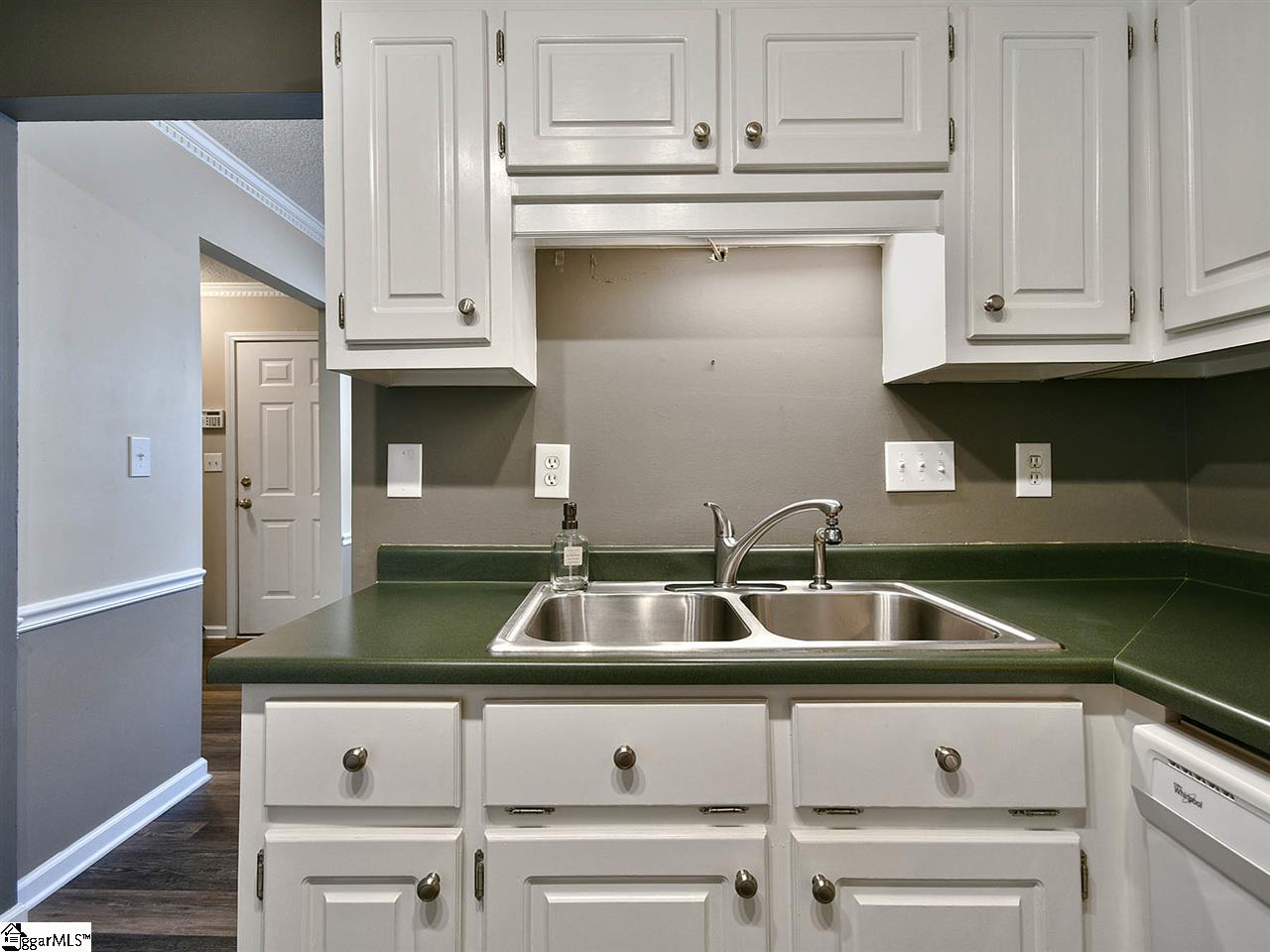 419 East Butler Road, Unit 13 Mauldin, SC 29662 - Photo 13 of 35 Gallery Image 13