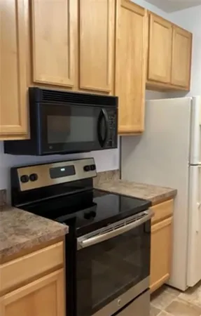 $1,625 | 2406 Courtney Meadows Court, Unit 104, Tampa, FL 33619