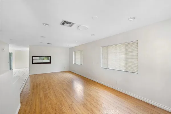 $3,850 | 14012 Sayre Street, Sylmar, CA 91342