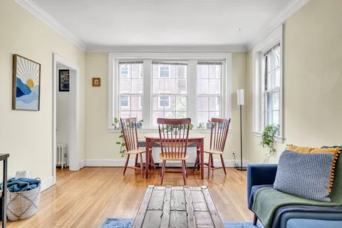 $679,000 | 393 Broadway, Unit 10, Cambridge, MA 02139