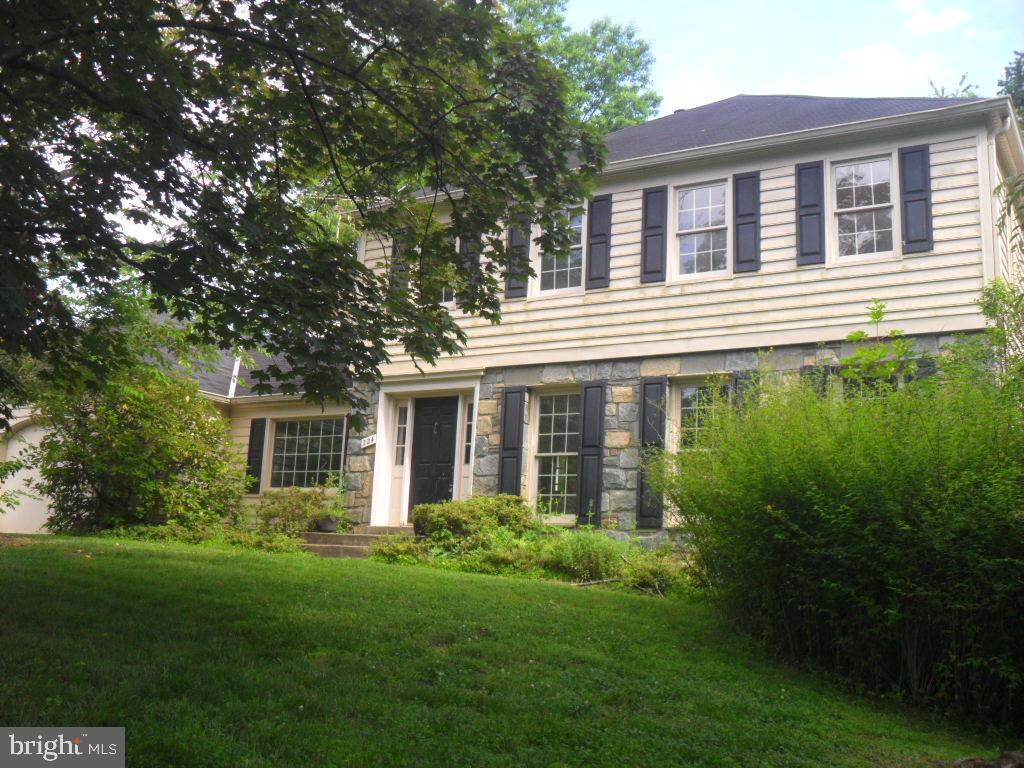 224 Farmgate Lane Silver Spring, MD 20905 - Photo 2 of 20 Gallery Image 2